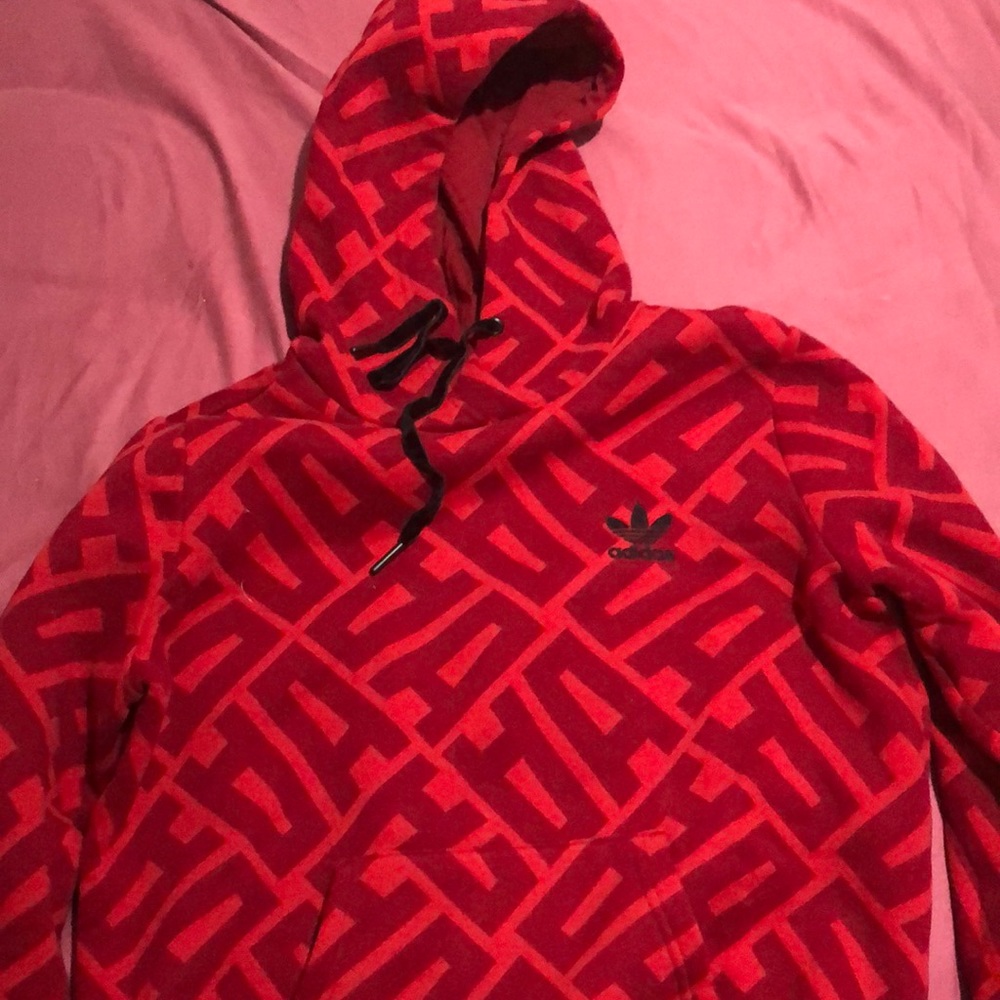 Adidas sweater